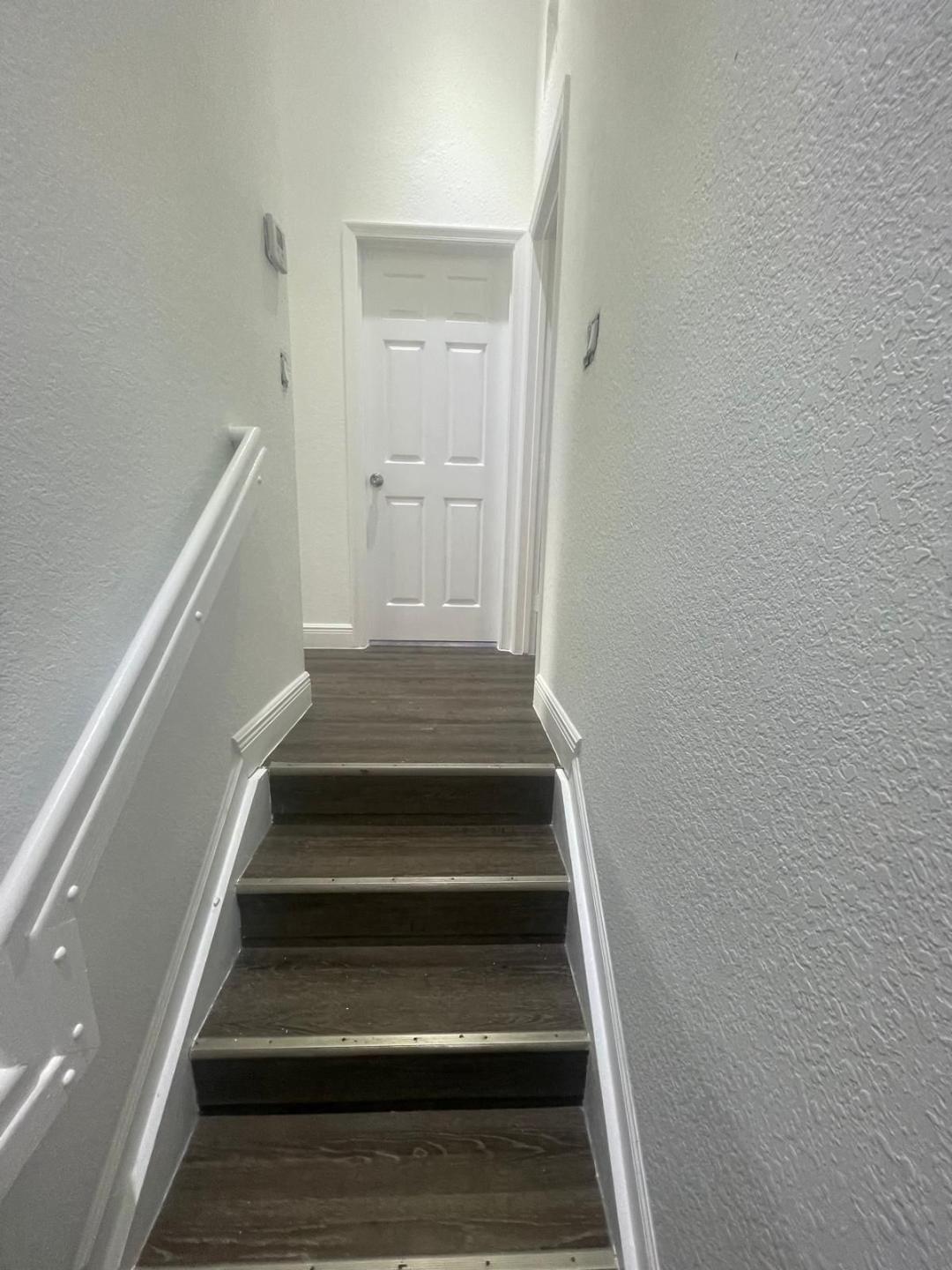 Coventry House 85-37 B - Residential Lease