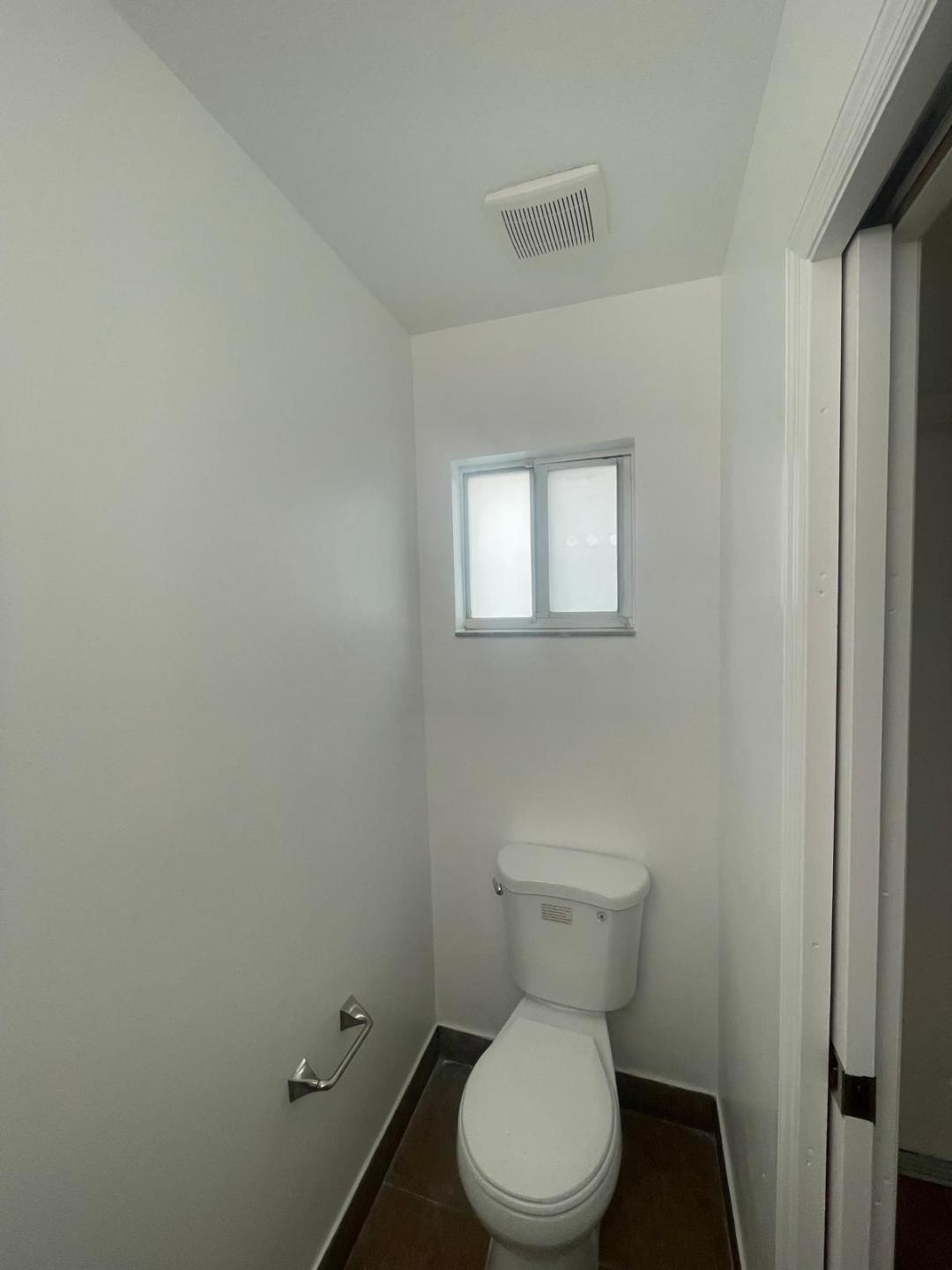 Coventry House 85-37 B - Residential Lease