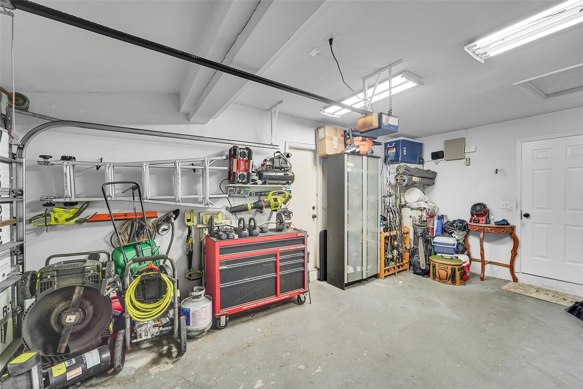 Sunrise Golf Village Sec - Residential