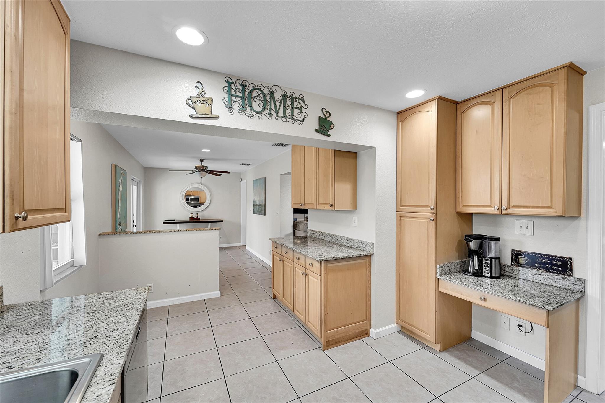 Sunrise Golf Village Sec - Residential