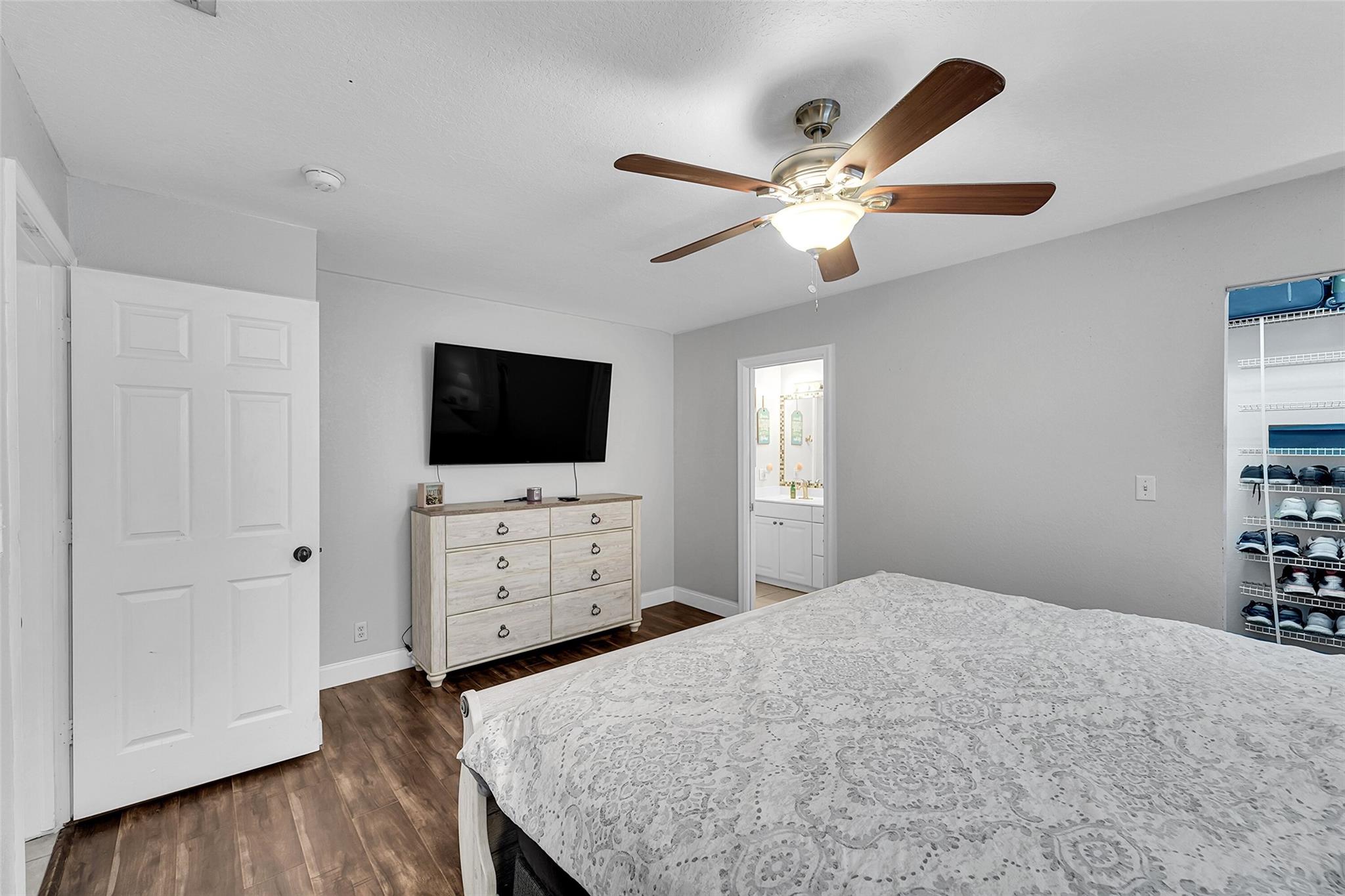 Sunrise Golf Village Sec - Residential