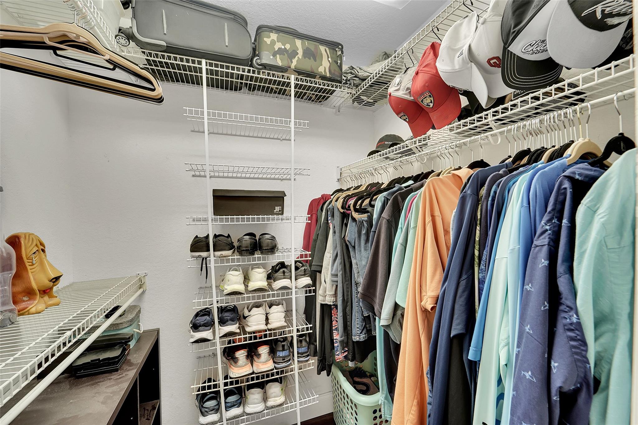 Sunrise Golf Village Sec - Residential