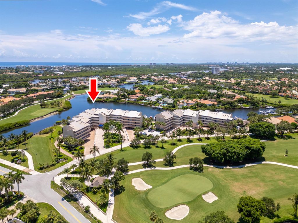 Photo of 16940 Bay Street #N504, Jupiter, FL 33477 (MLS # R11108311)