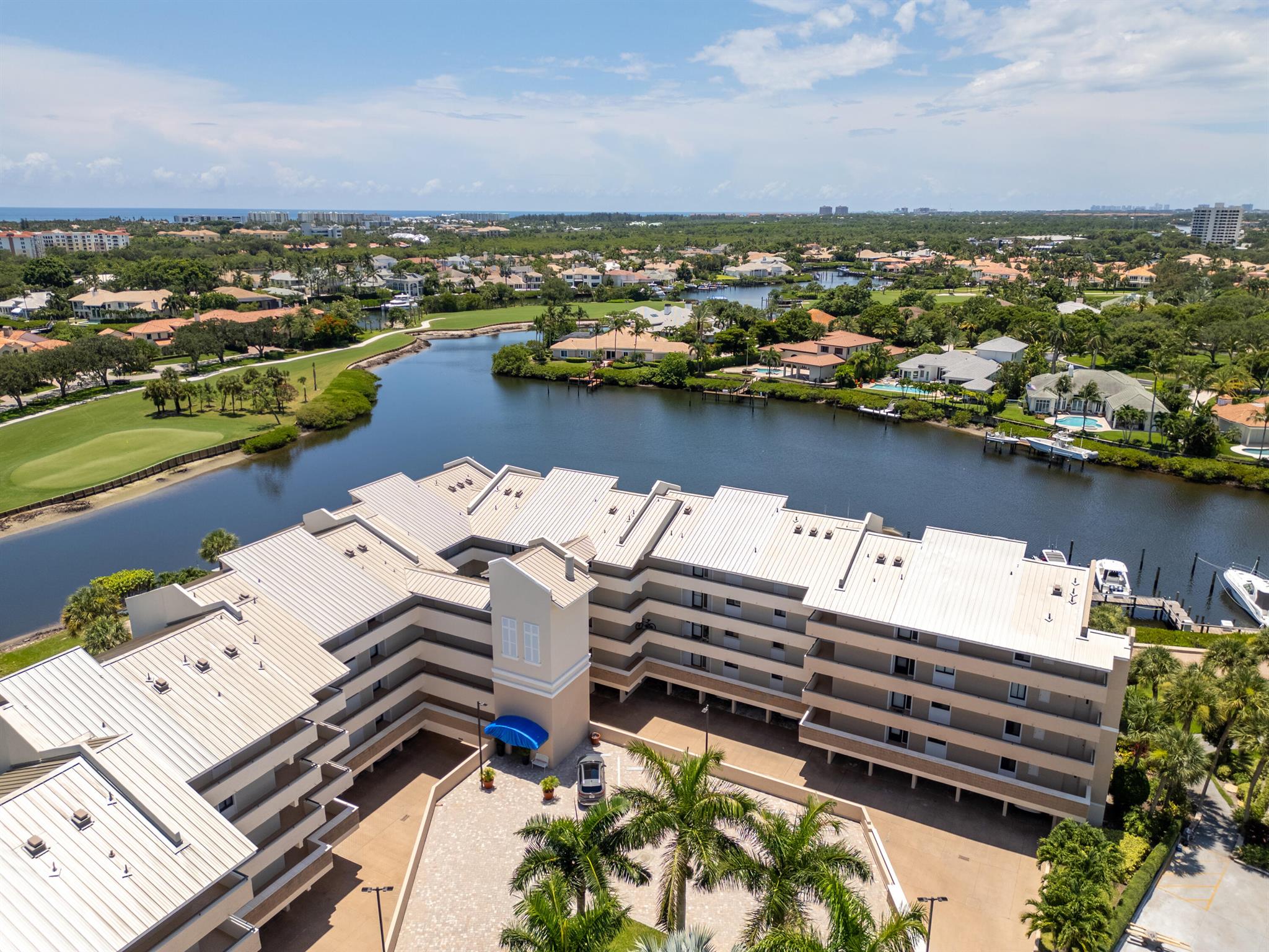 Enjoy top-floor living with no one above you in this spacious 2-bedroom condo offering beautiful golf course views in the highly desirable Anchorage North at Jonathan's Landing. Filled with natural light, the open layout is ideal for customizing to your taste.For boaters, the location is unbeatable--just minutes to the Jupiter Inlet with no fixed bridges. With lush landscaping, 24/7 manned security, and resort-style amenities, Jonathan's Landing offers luxury living in the heart of South Florida's active, outdoor lifestyle. A rare opportunity to own a penthouse in one of Jupiter's premier gated communities!