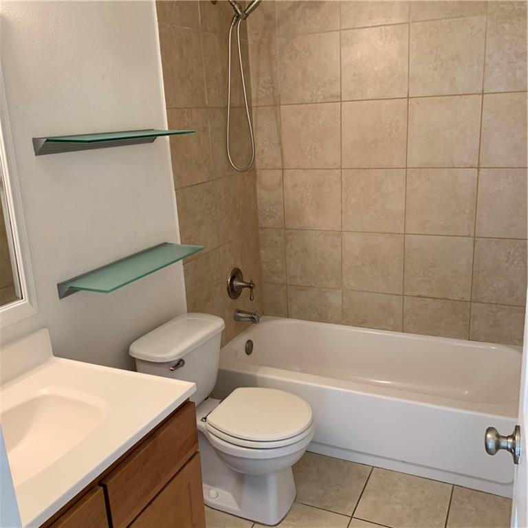 16TH PLACE VILLAS - Residential Lease