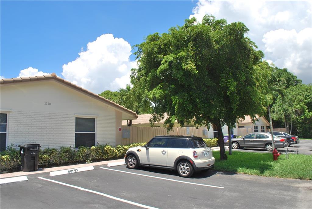 16TH PLACE VILLAS - Residential Lease