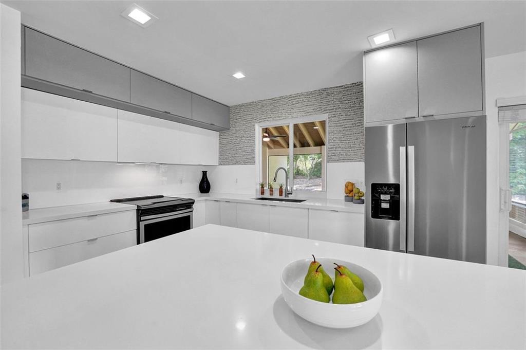 Country Isles Patio PH 3 - Residential