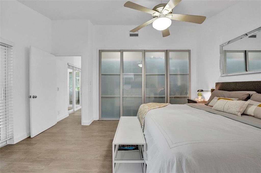 Country Isles Patio PH 3 - Residential