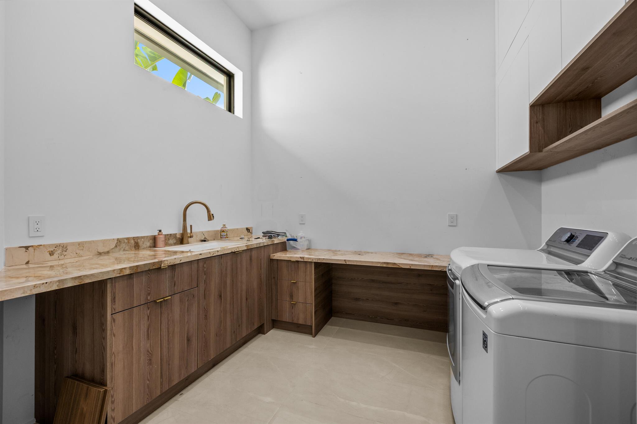 LAKE EDEN SUB PL 2 IN - Residential