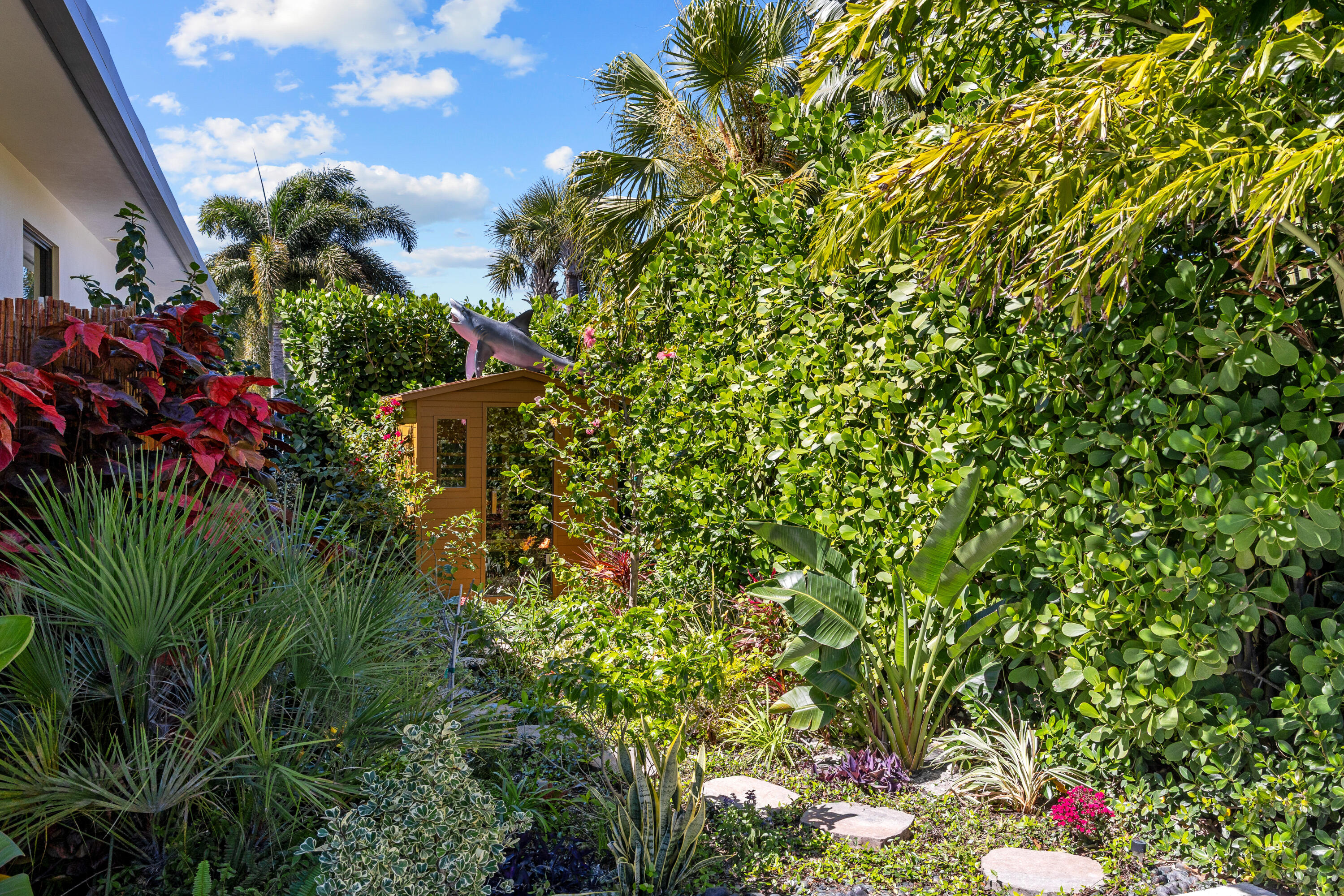 LAKE EDEN SUB PL 2 IN - Residential