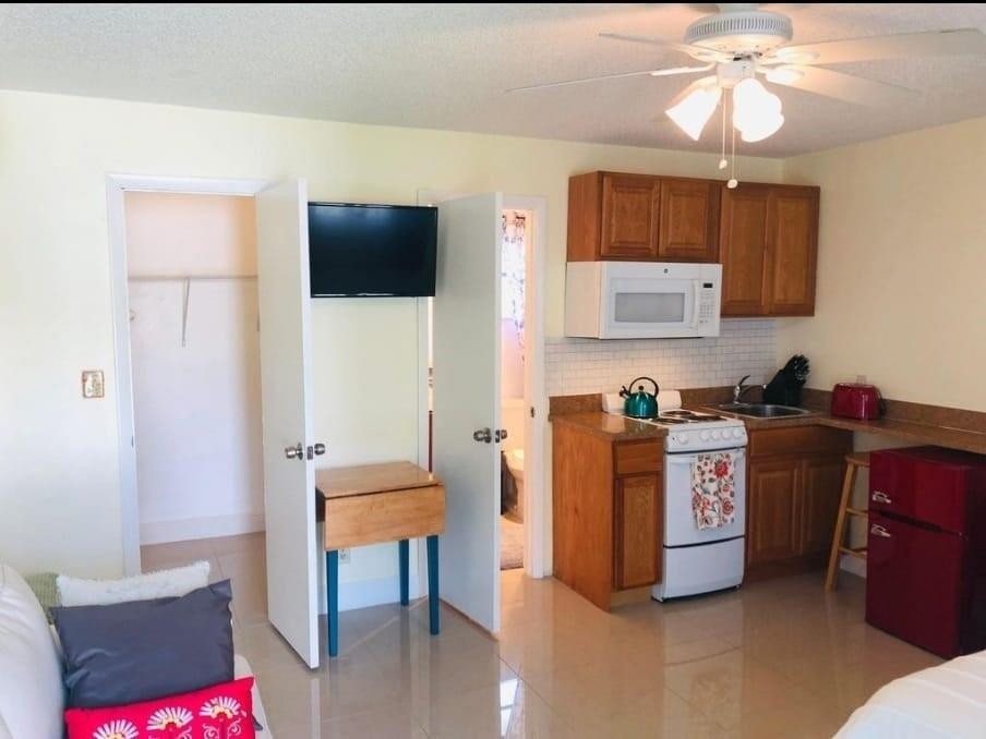 Allenwood Add 30-2 B - Residential Lease