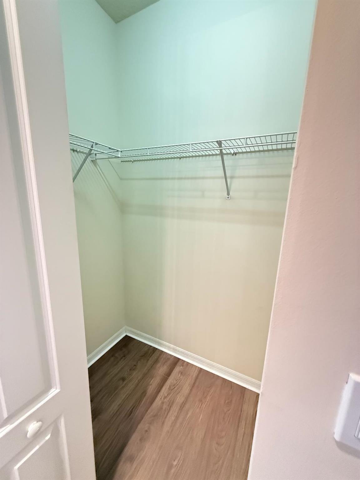 MIZNER FALLS - Residential