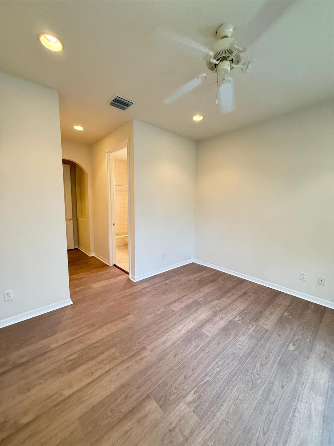 MIZNER FALLS - Residential