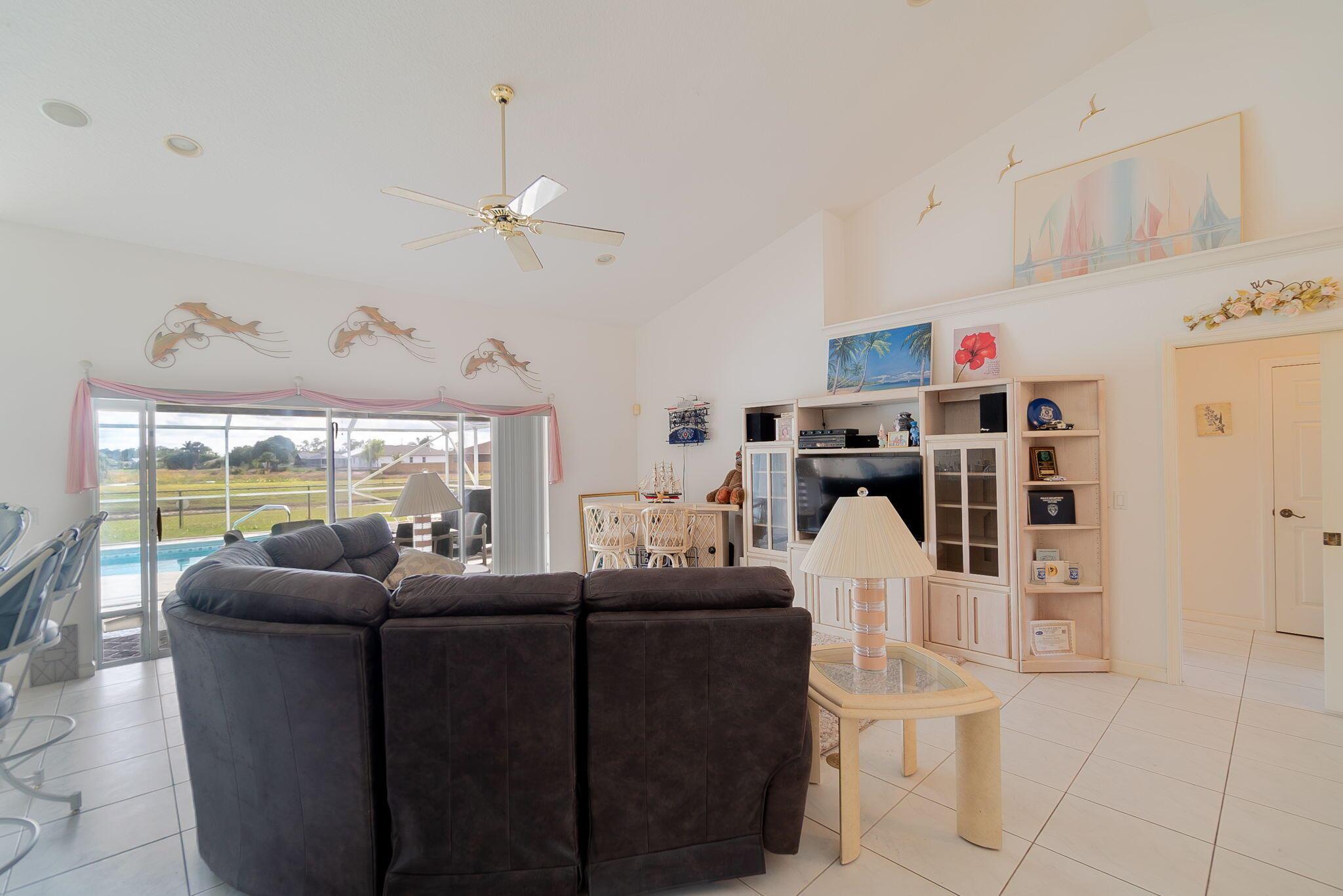 PORT ST LUCIE SECTION 43 - Residential