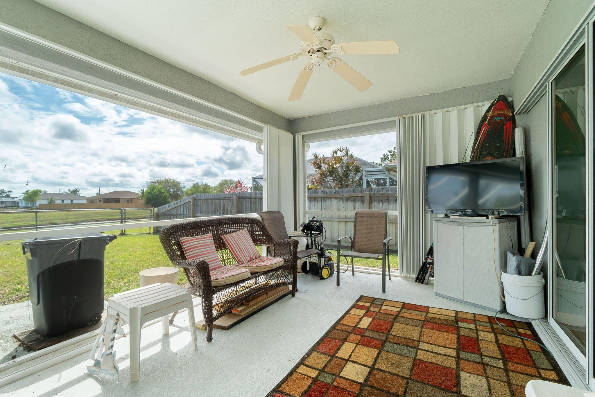 PORT ST LUCIE SECTION 43 - Residential