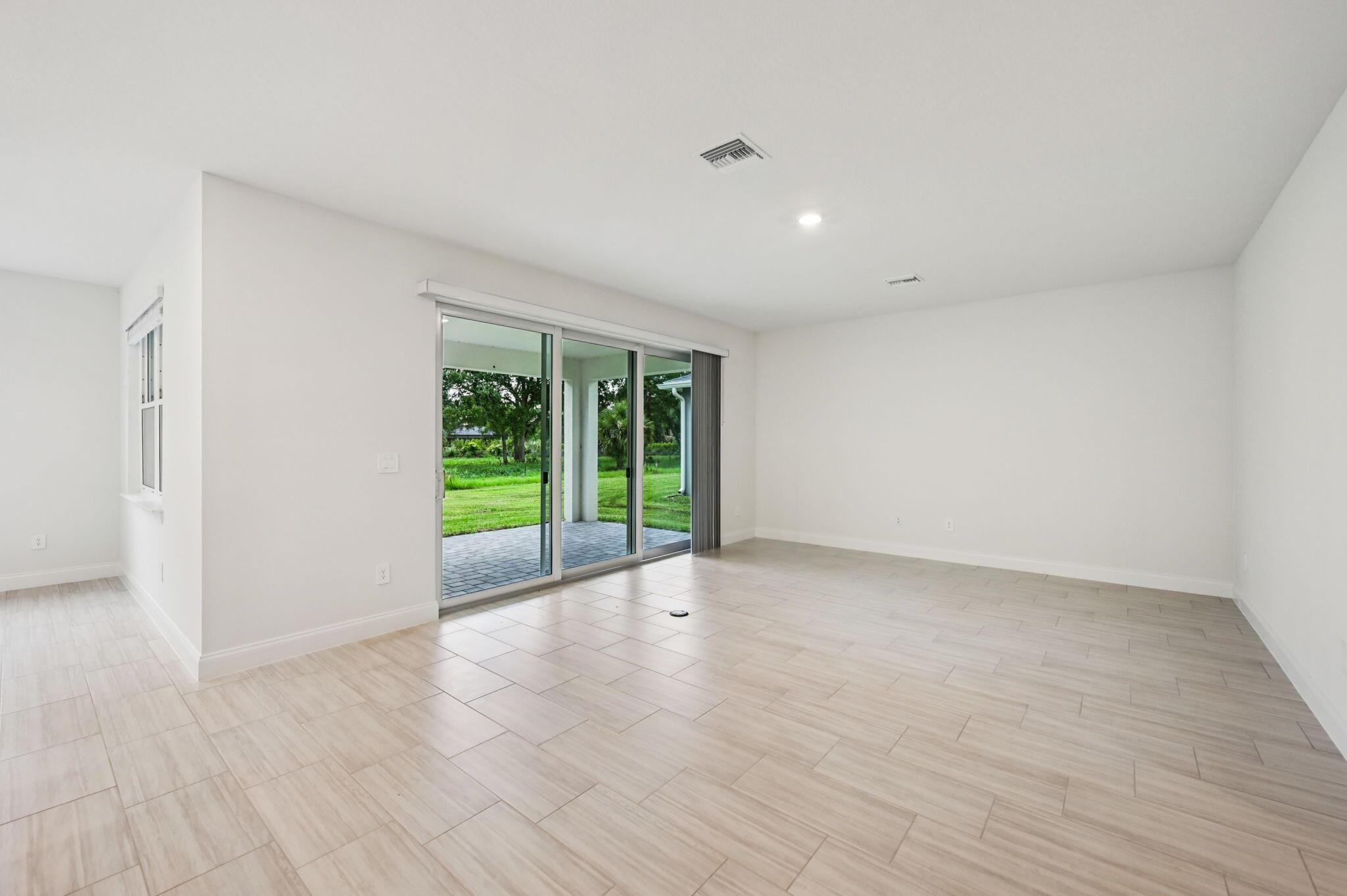 5649 Hampton Park Circle
