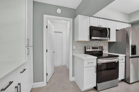Tiny photo for 632 Jaeger Drive, Delray Beach, FL 33444 (MLS # B26090416)