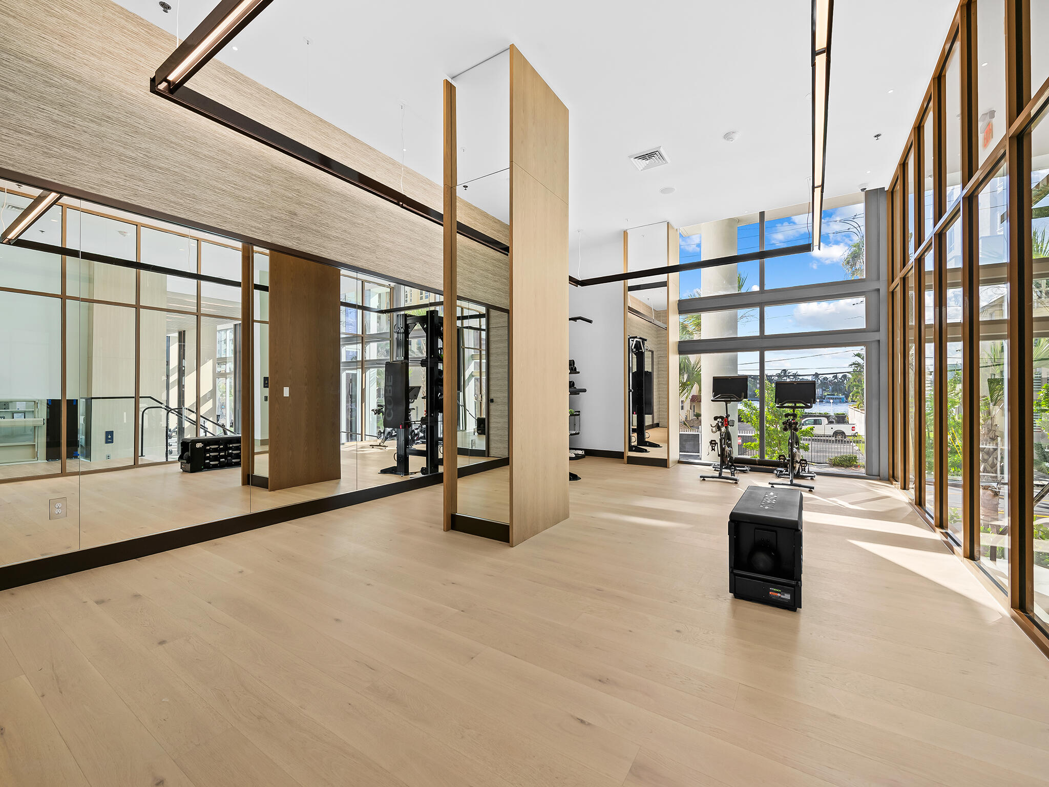 Selene Oceanfront - Residential Lease