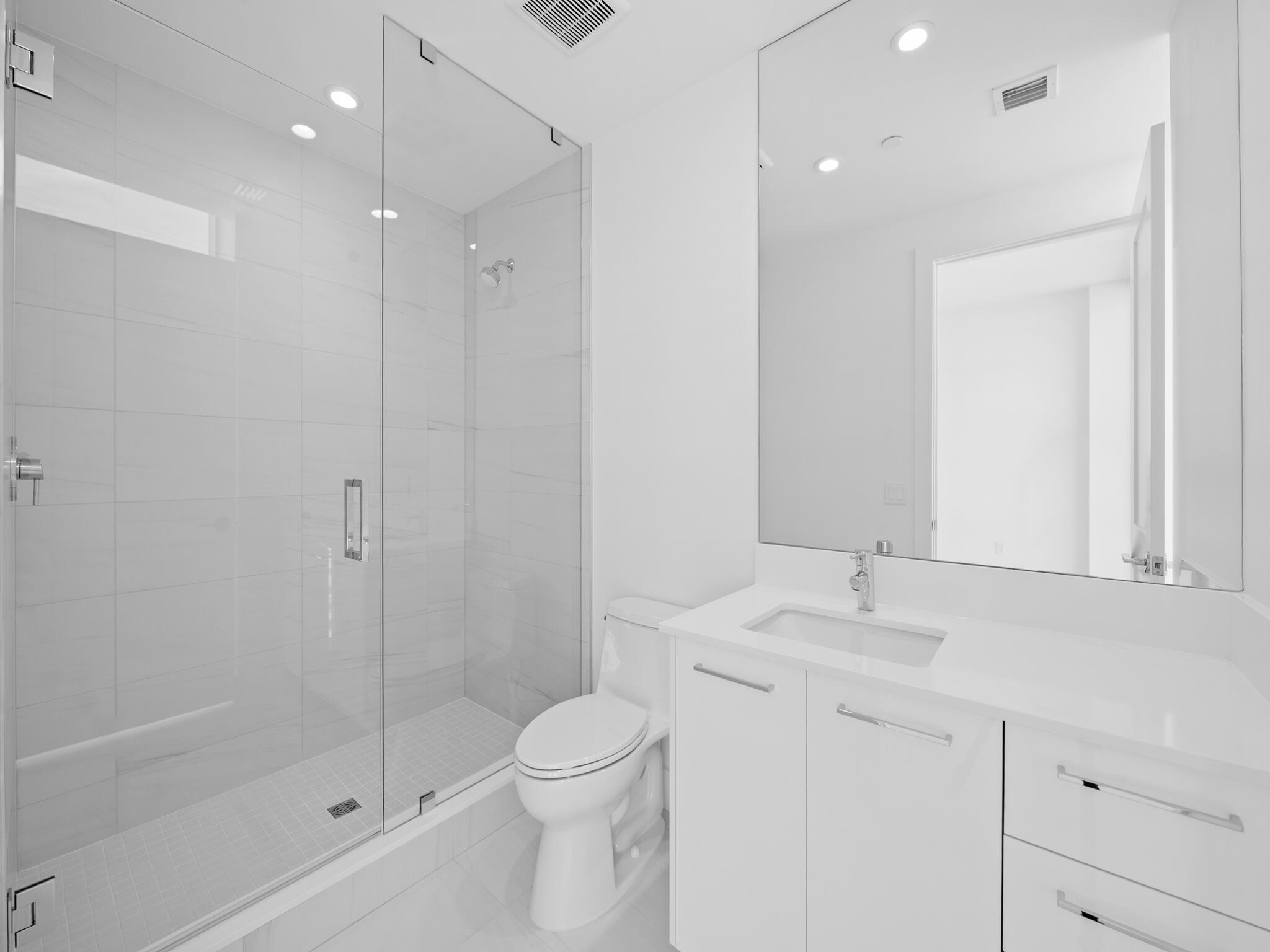Selene Oceanfront - Residential Lease
