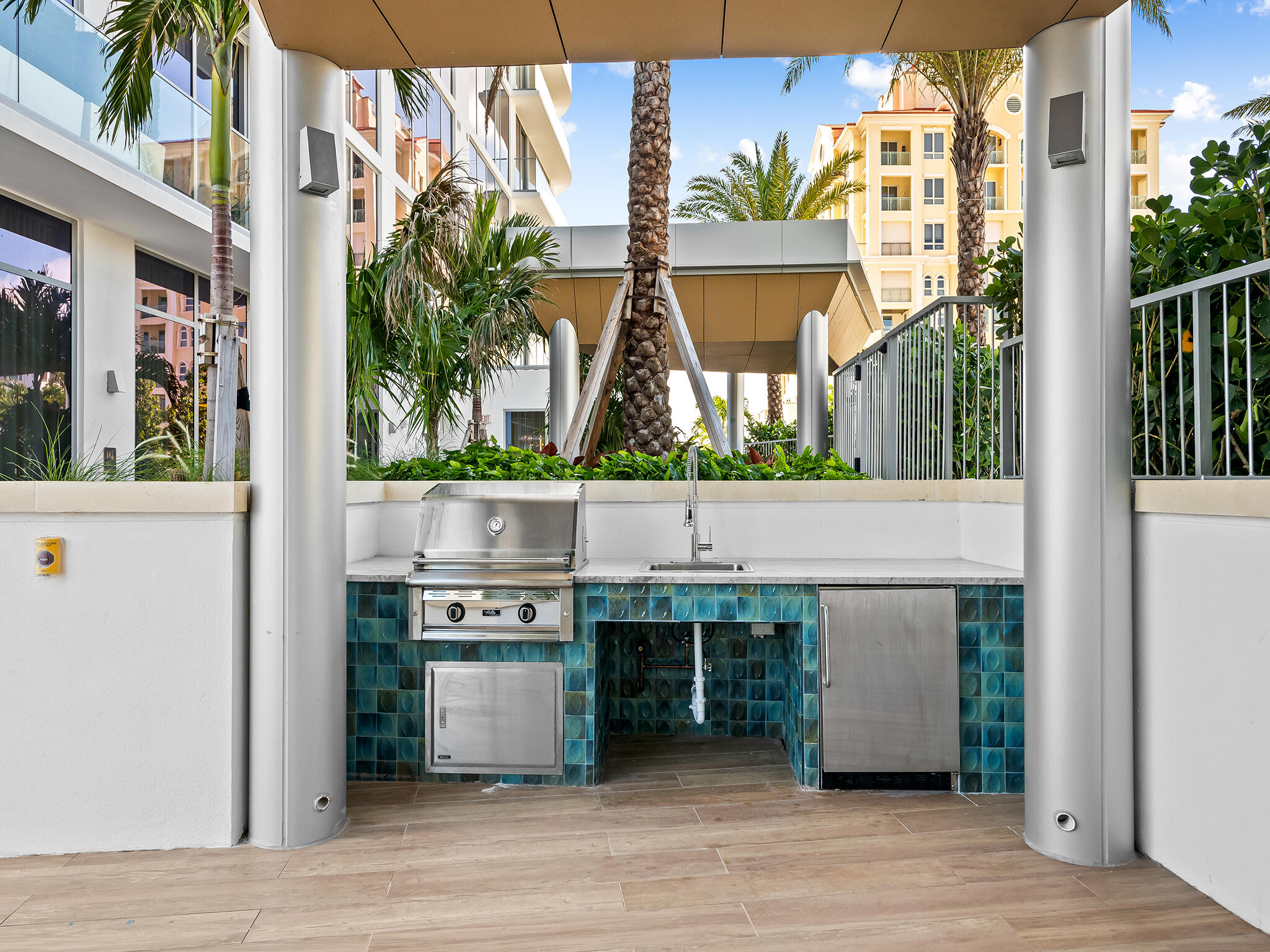 Selene Oceanfront - Residential Lease