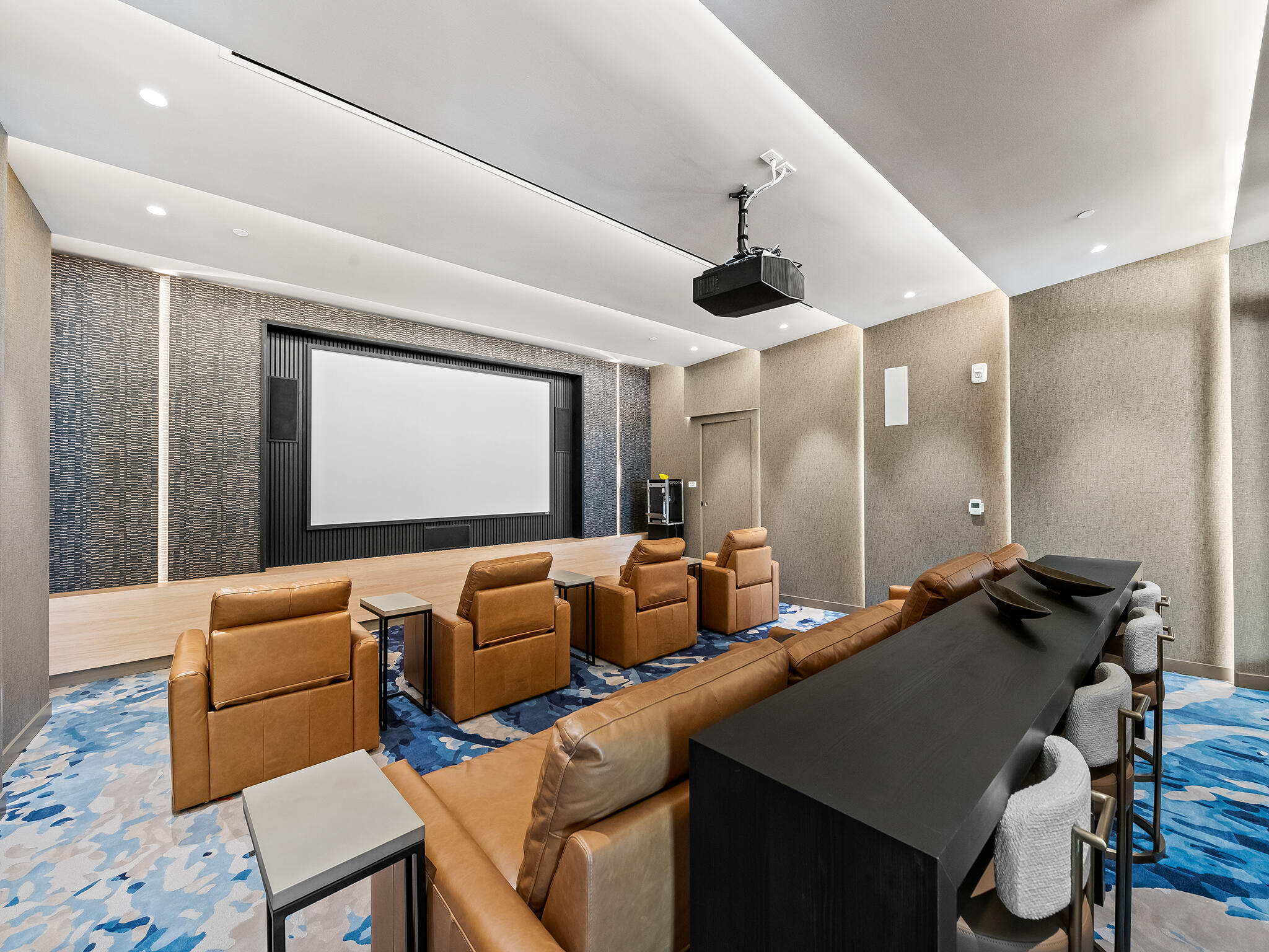 Selene Oceanfront - Residential Lease