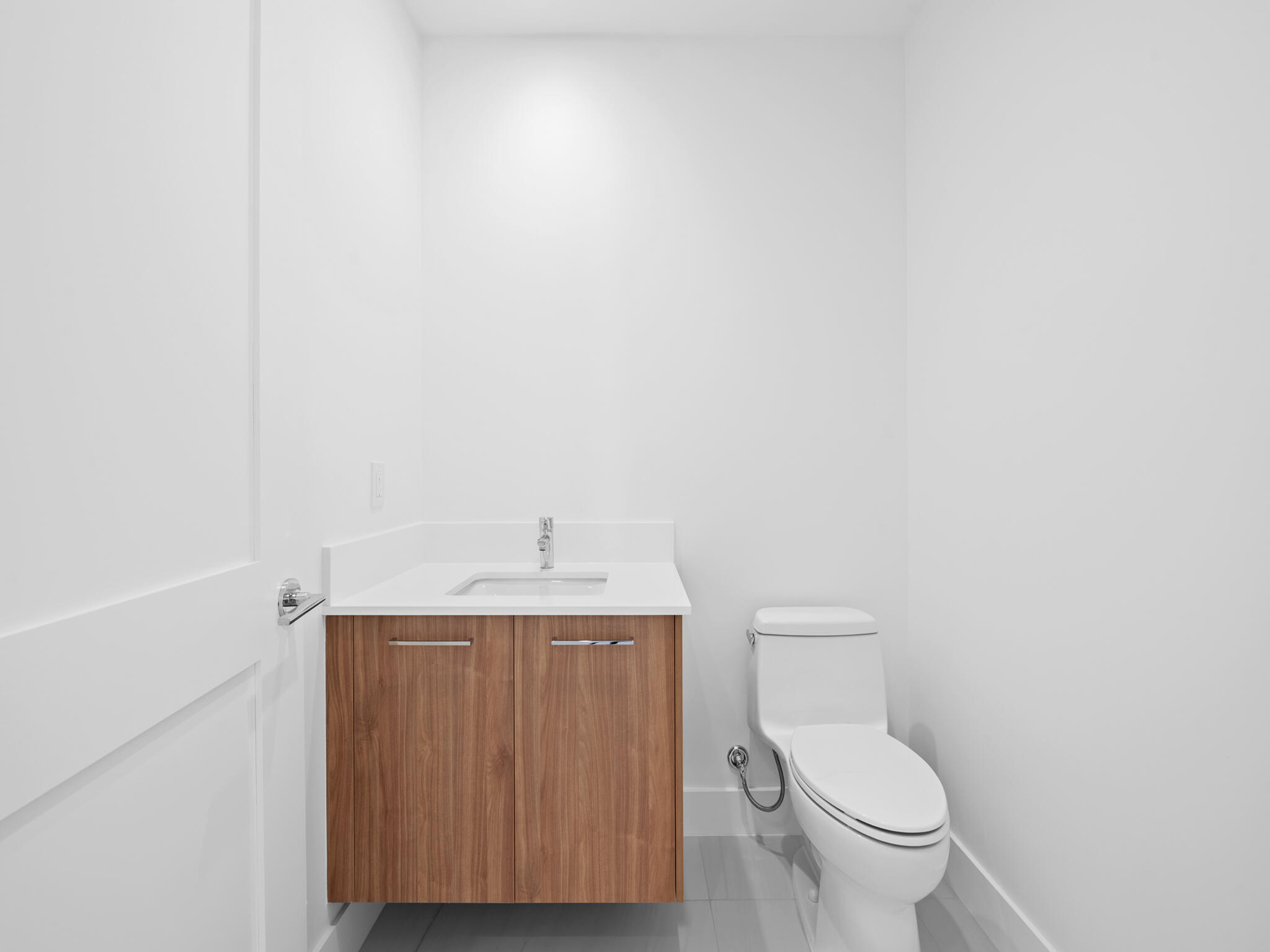 Selene Oceanfront - Residential Lease