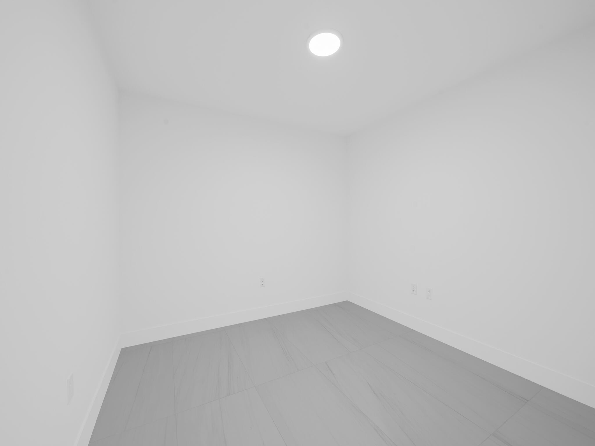 Selene Oceanfront - Residential Lease