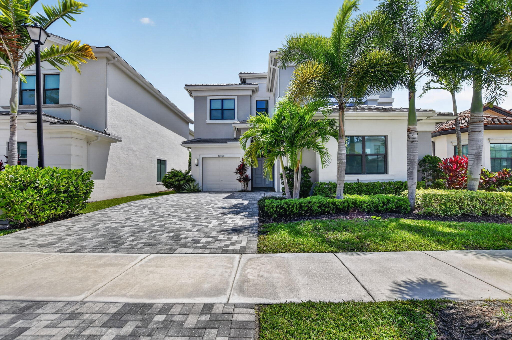 17358 Santaluce Manor