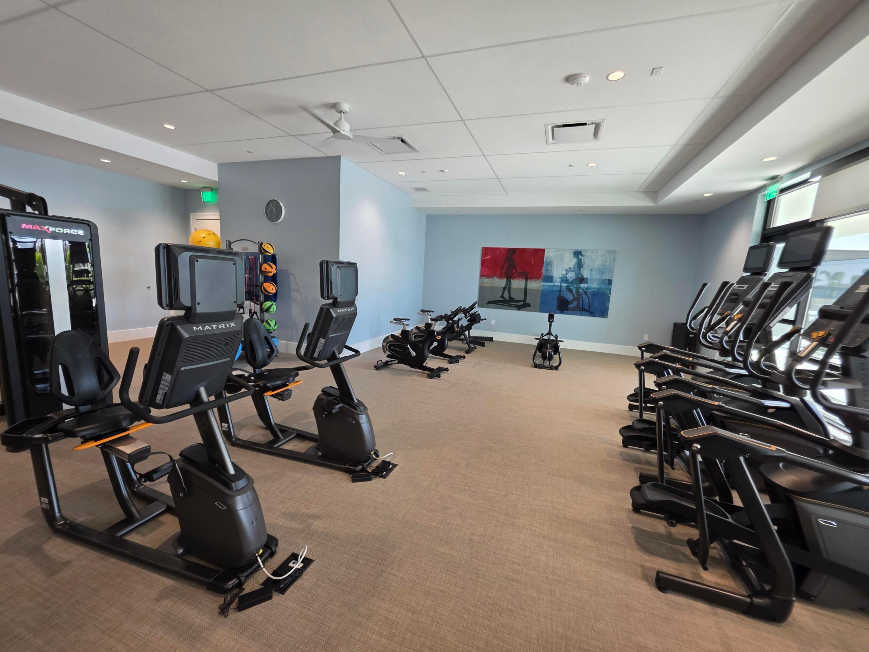 TELARO AT SOUTHERN GROVE - Residential