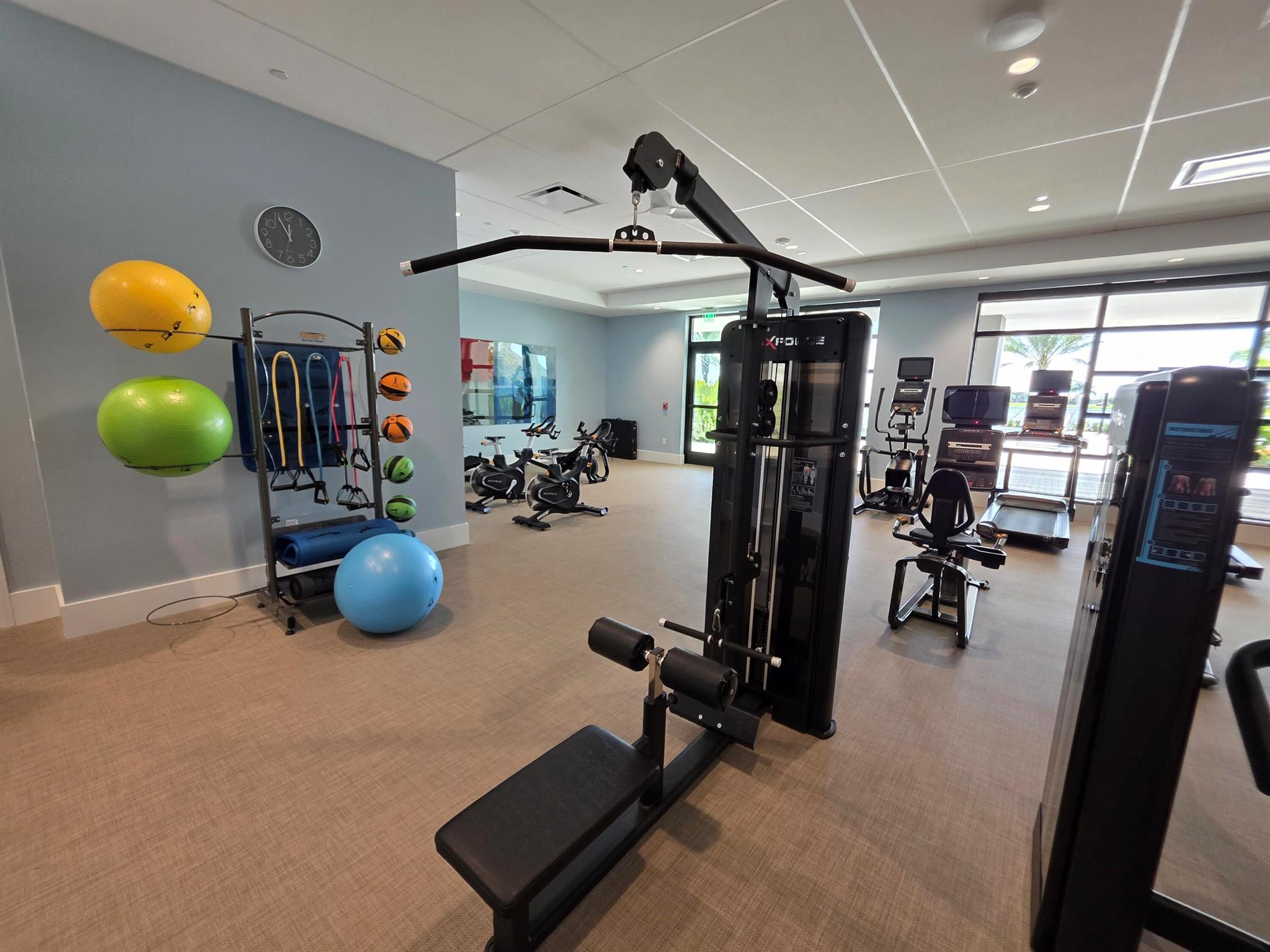 TELARO AT SOUTHERN GROVE - Residential