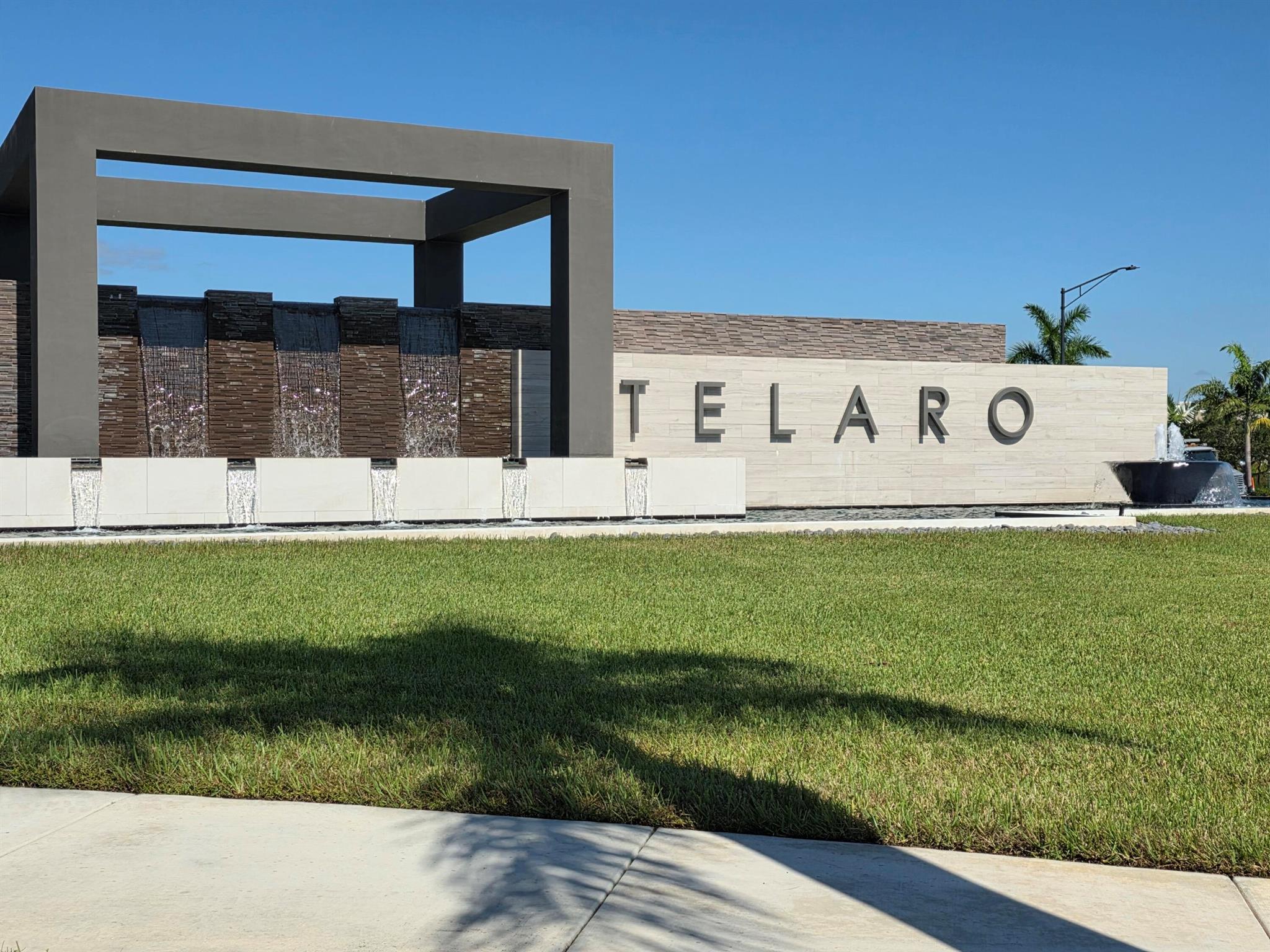 TELARO AT SOUTHERN GROVE - Residential