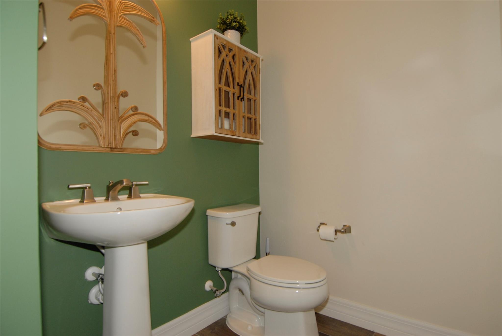 Oak Tree Prop Redev - Residential Lease