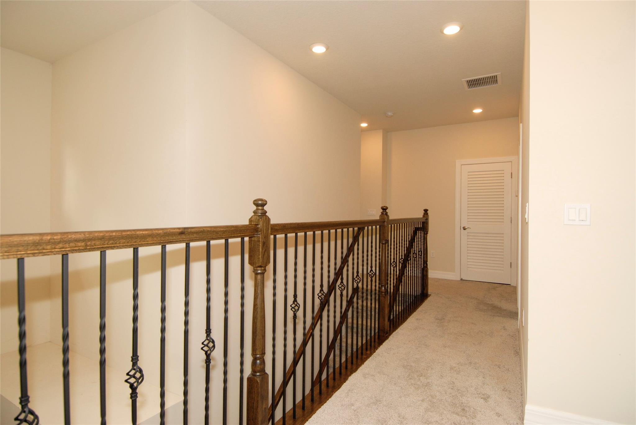 Oak Tree Prop Redev - Residential Lease