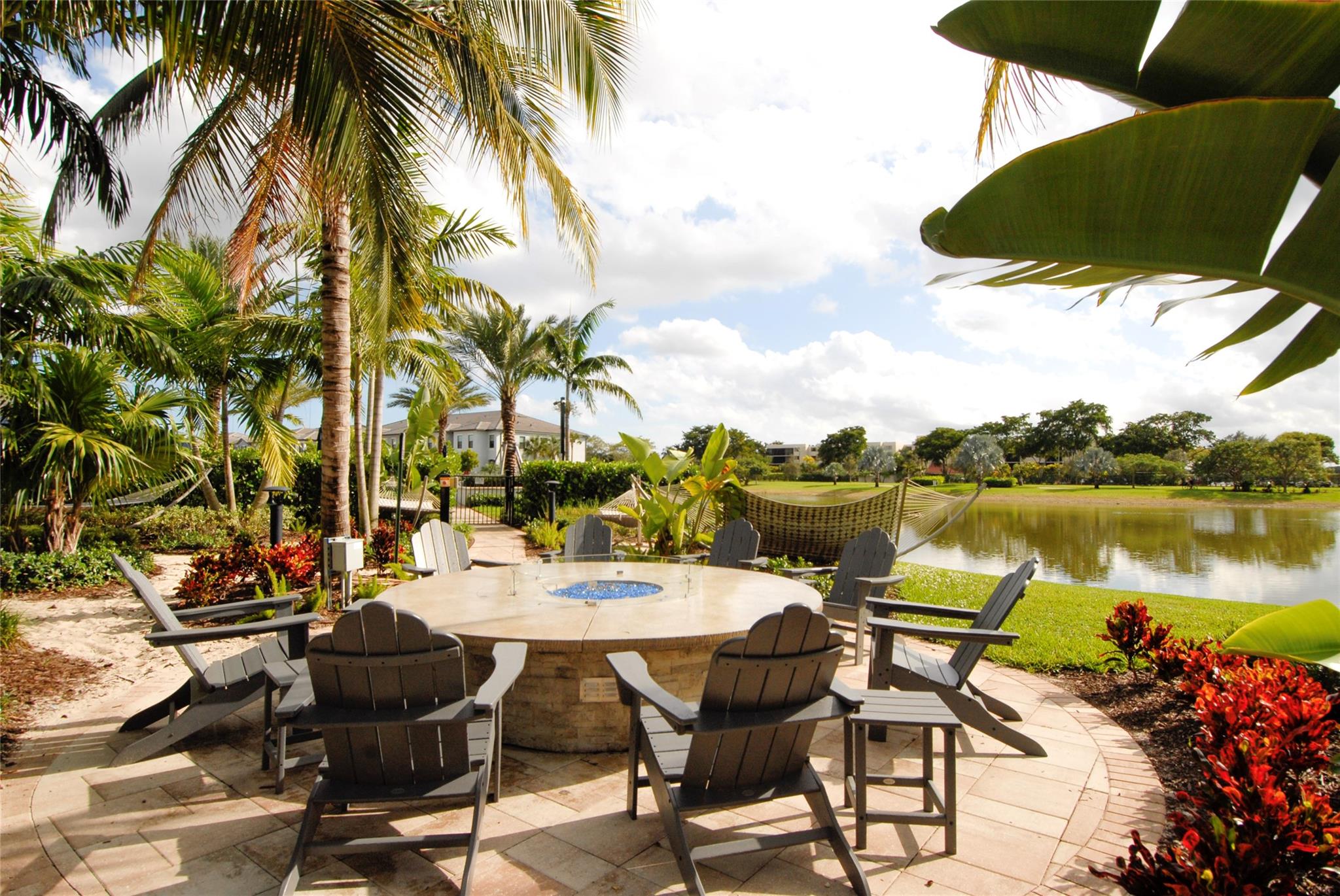 Oak Tree Prop Redev - Residential Lease