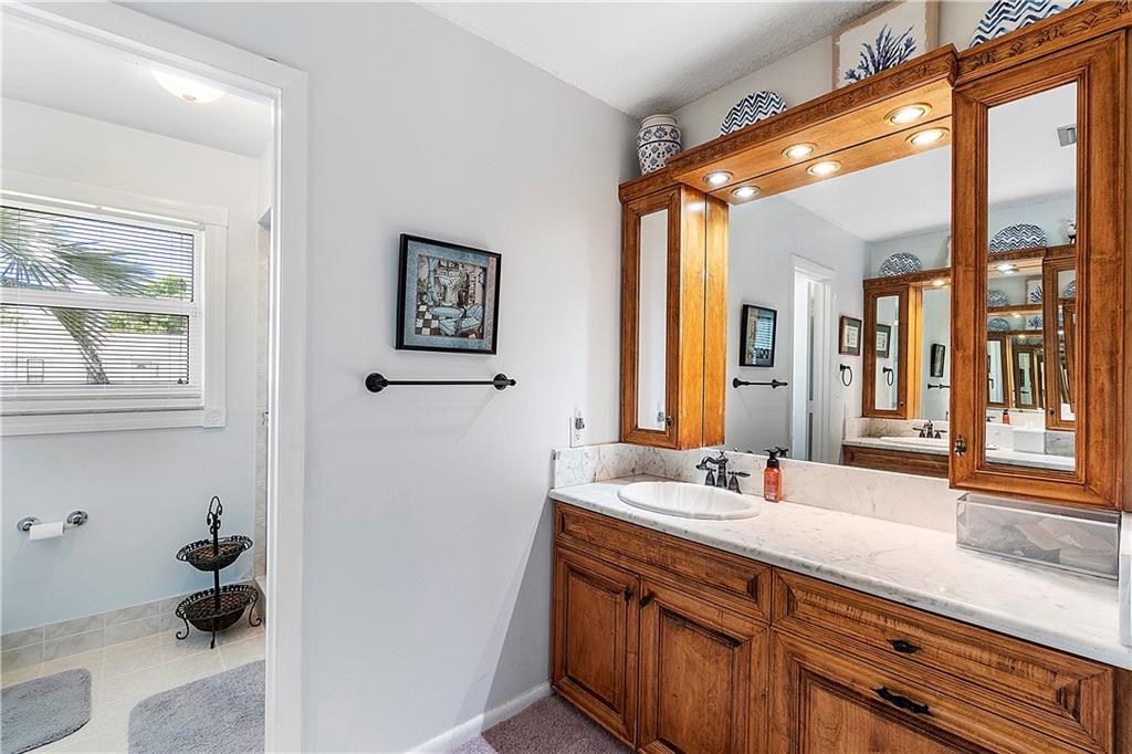 ORANGE TREE - Residential