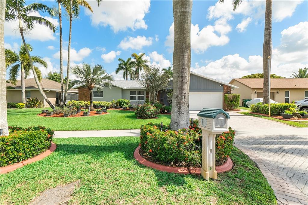 ORANGE TREE - Residential