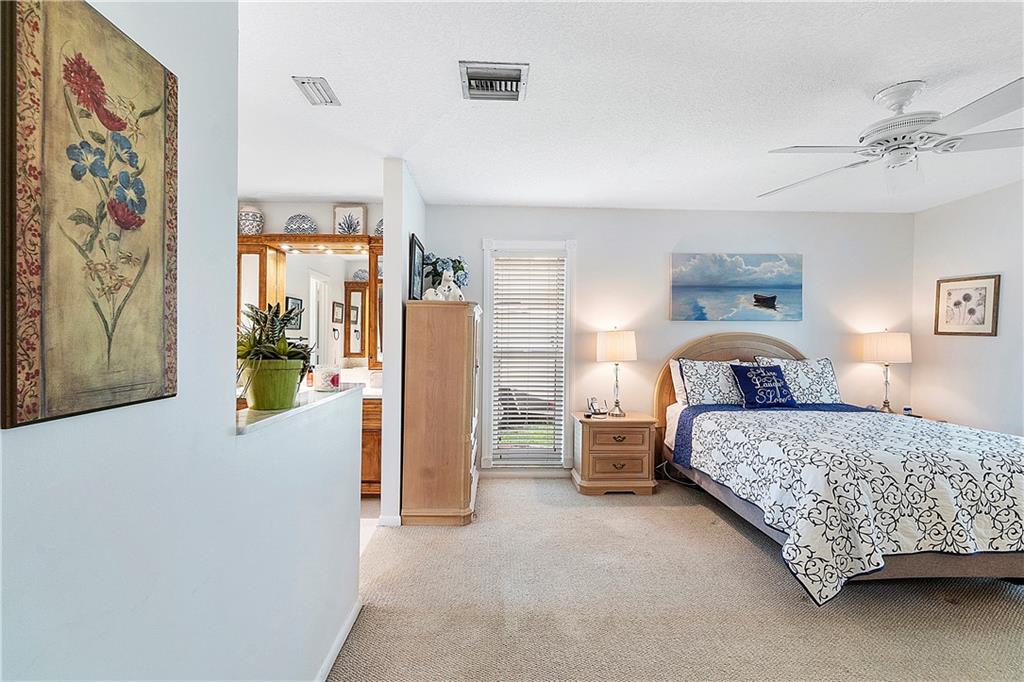 ORANGE TREE - Residential