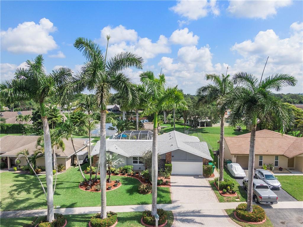 ORANGE TREE - Residential