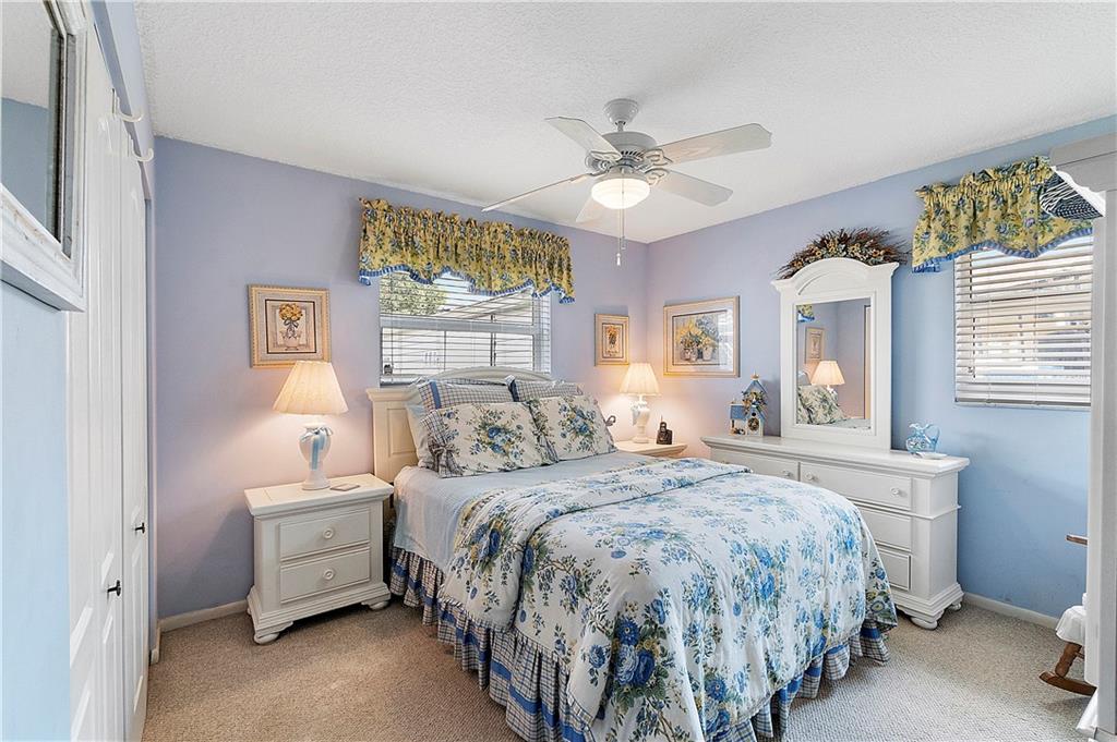 ORANGE TREE - Residential