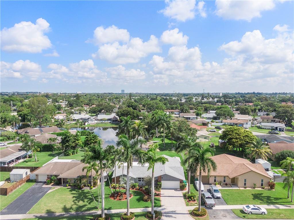 ORANGE TREE - Residential