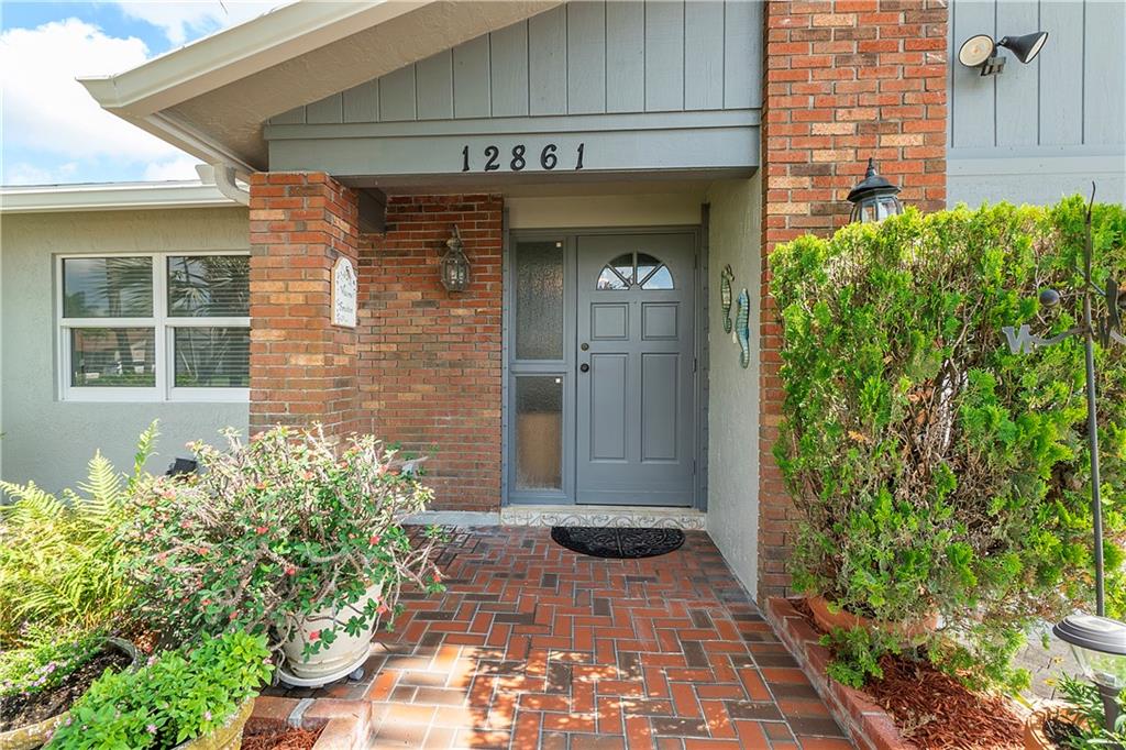 ORANGE TREE - Residential