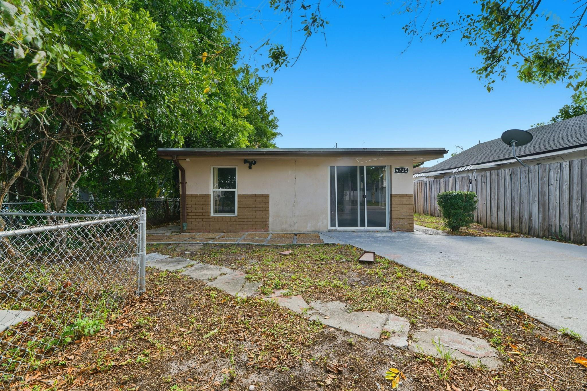 Hollywood Beach Heights S - Residential