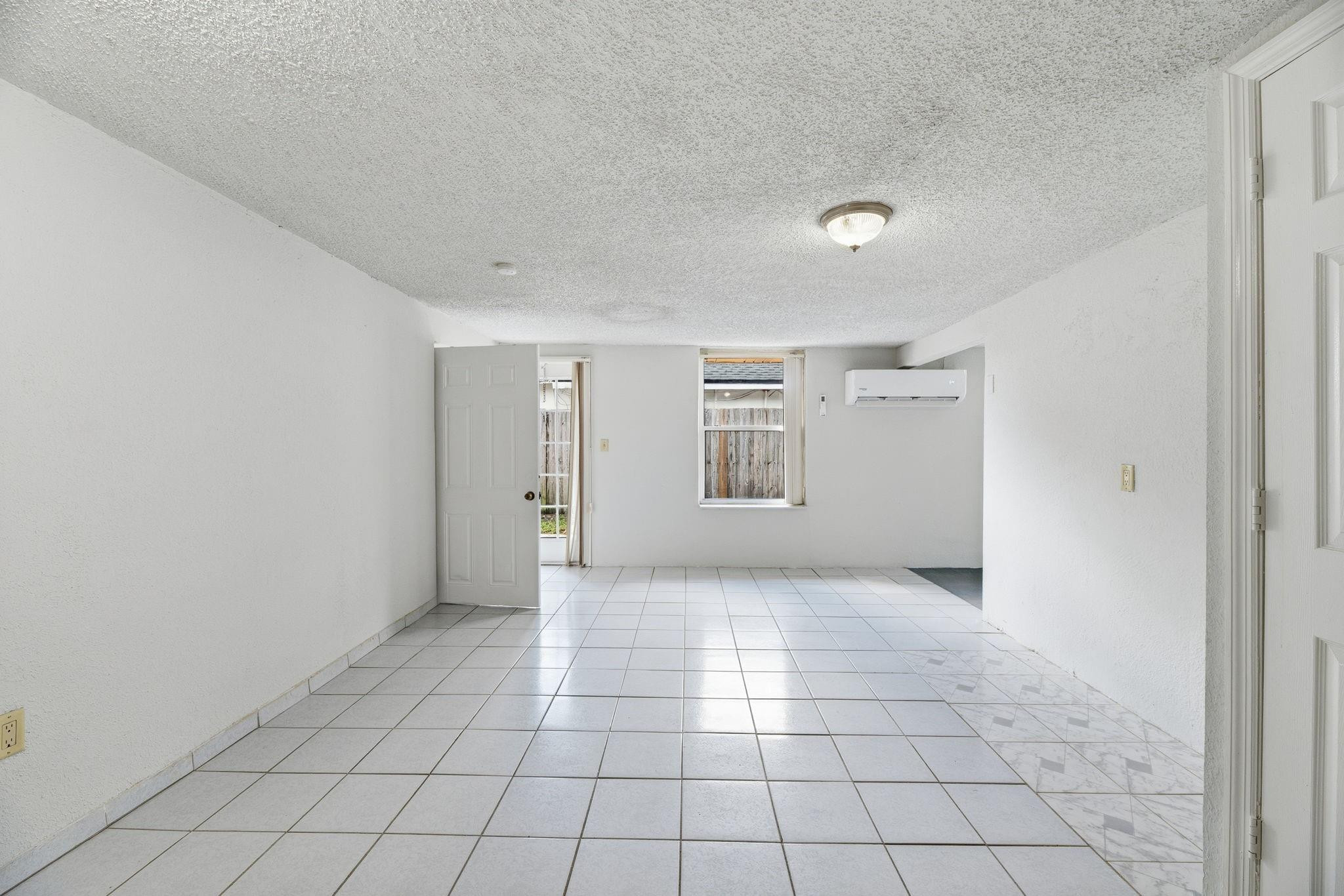 Hollywood Beach Heights S - Residential