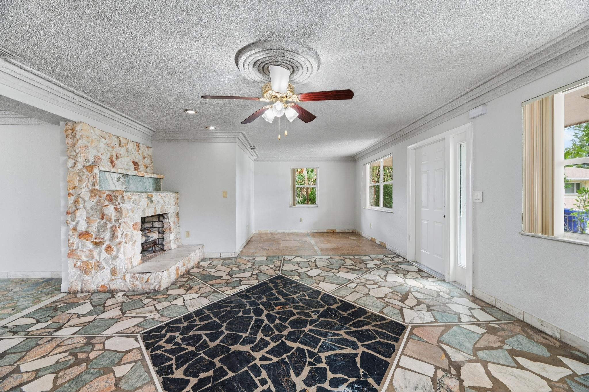 Hollywood Beach Heights S - Residential