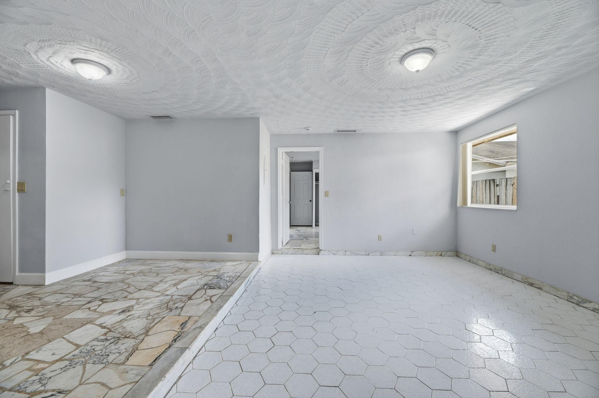 Hollywood Beach Heights S - Residential