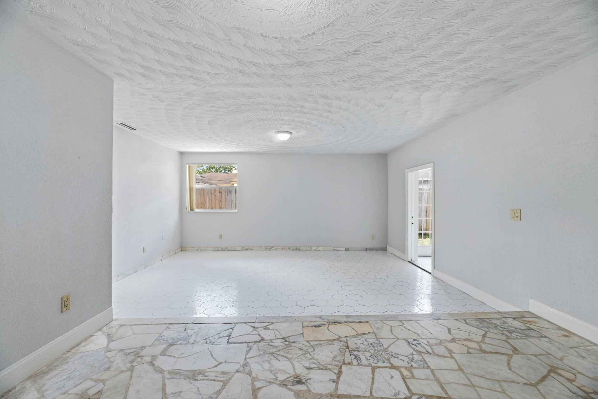 Hollywood Beach Heights S - Residential