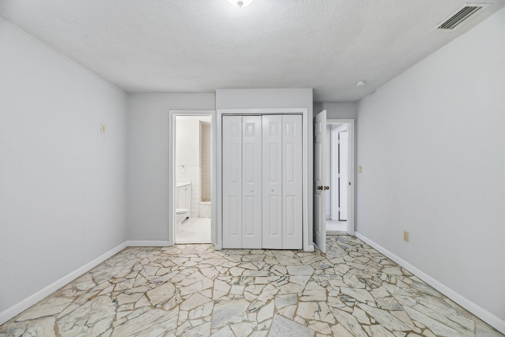 Hollywood Beach Heights S - Residential