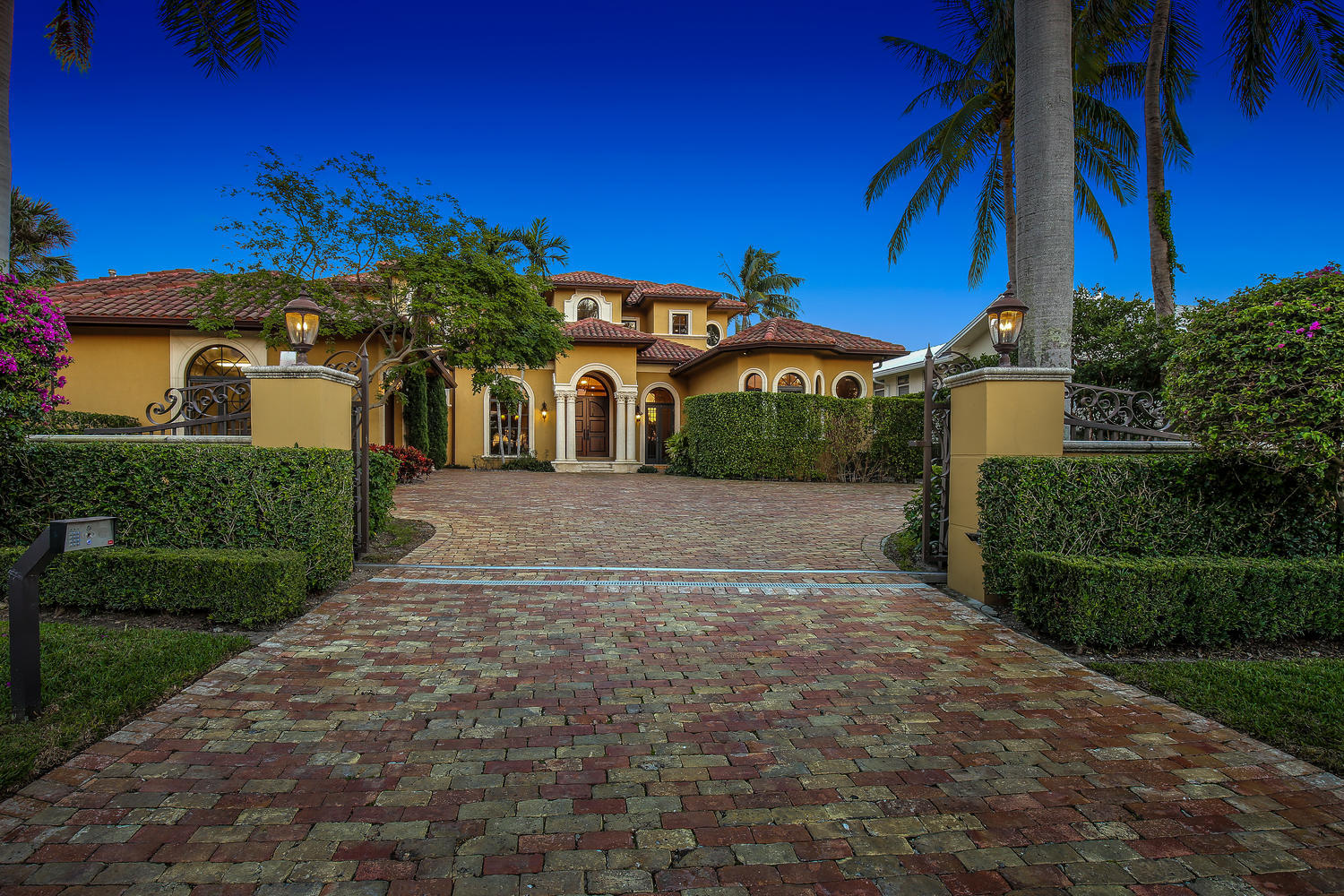 Hypoluxo Island - Residential