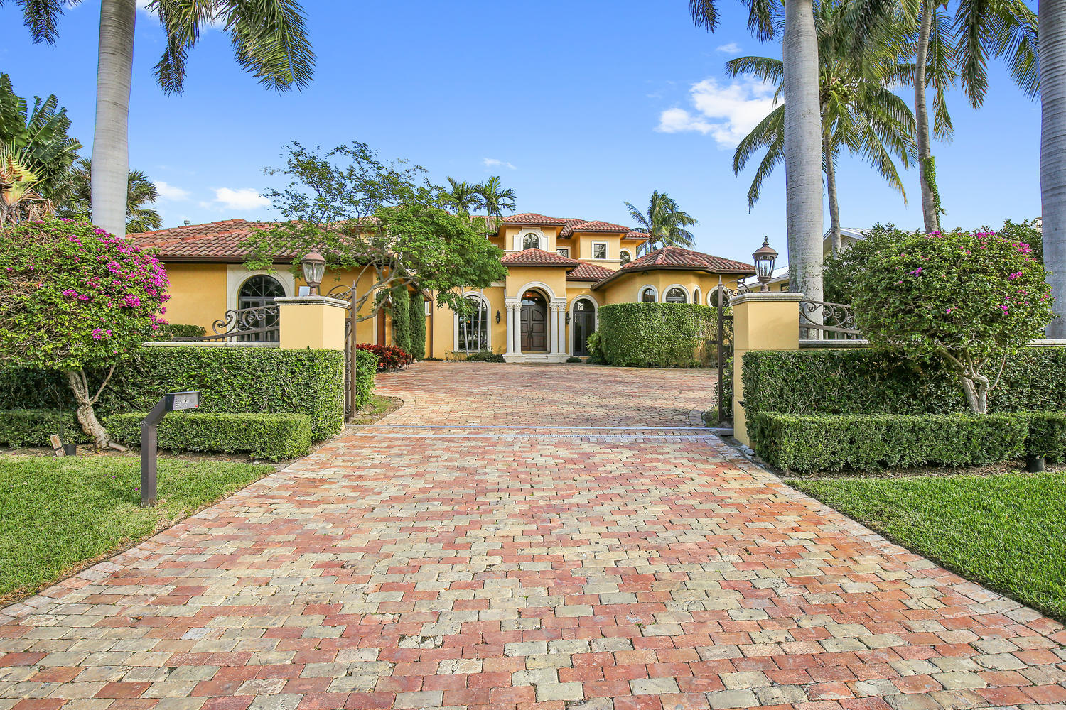 Hypoluxo Island - Residential