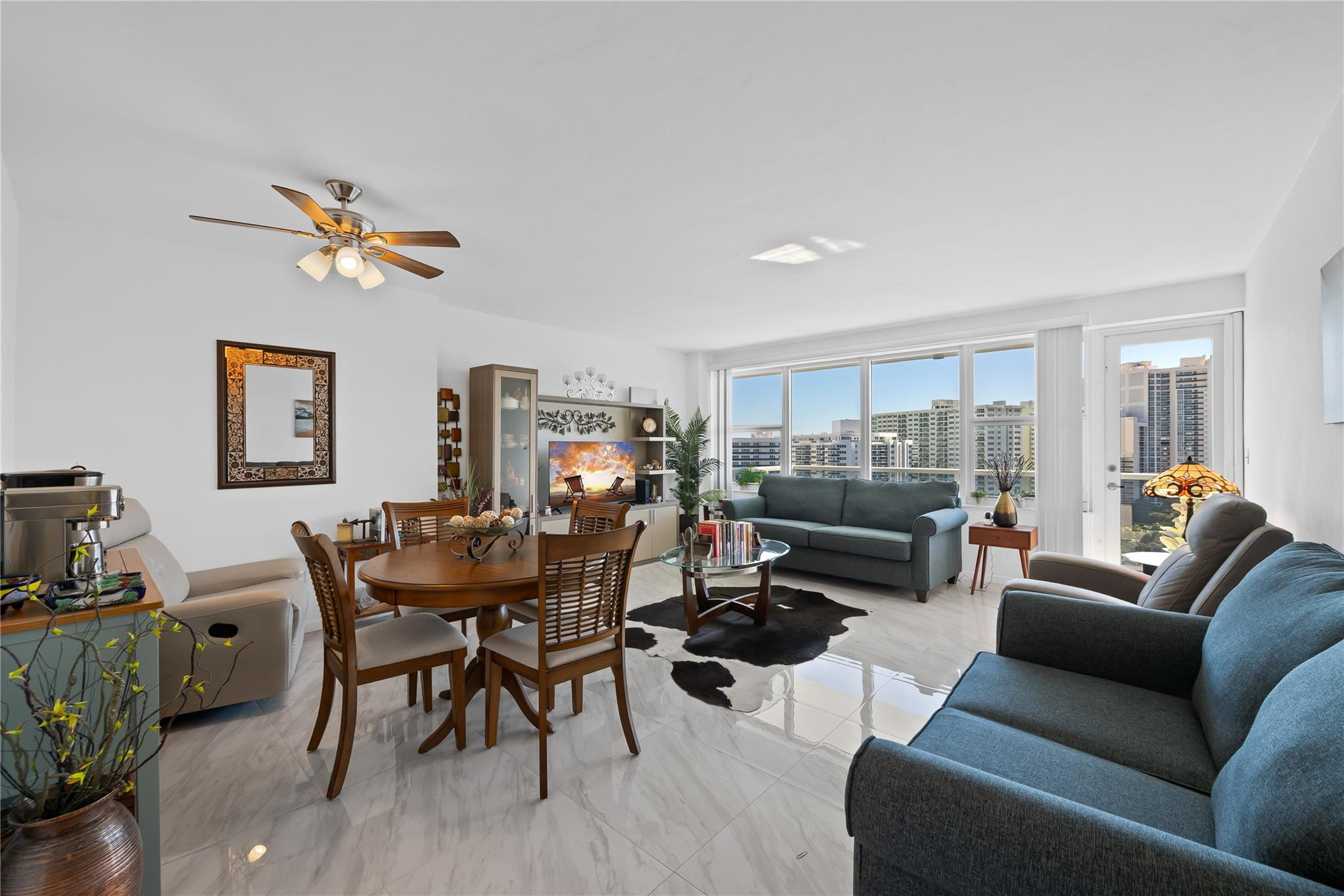 Coral Ridge Towers East - Residential